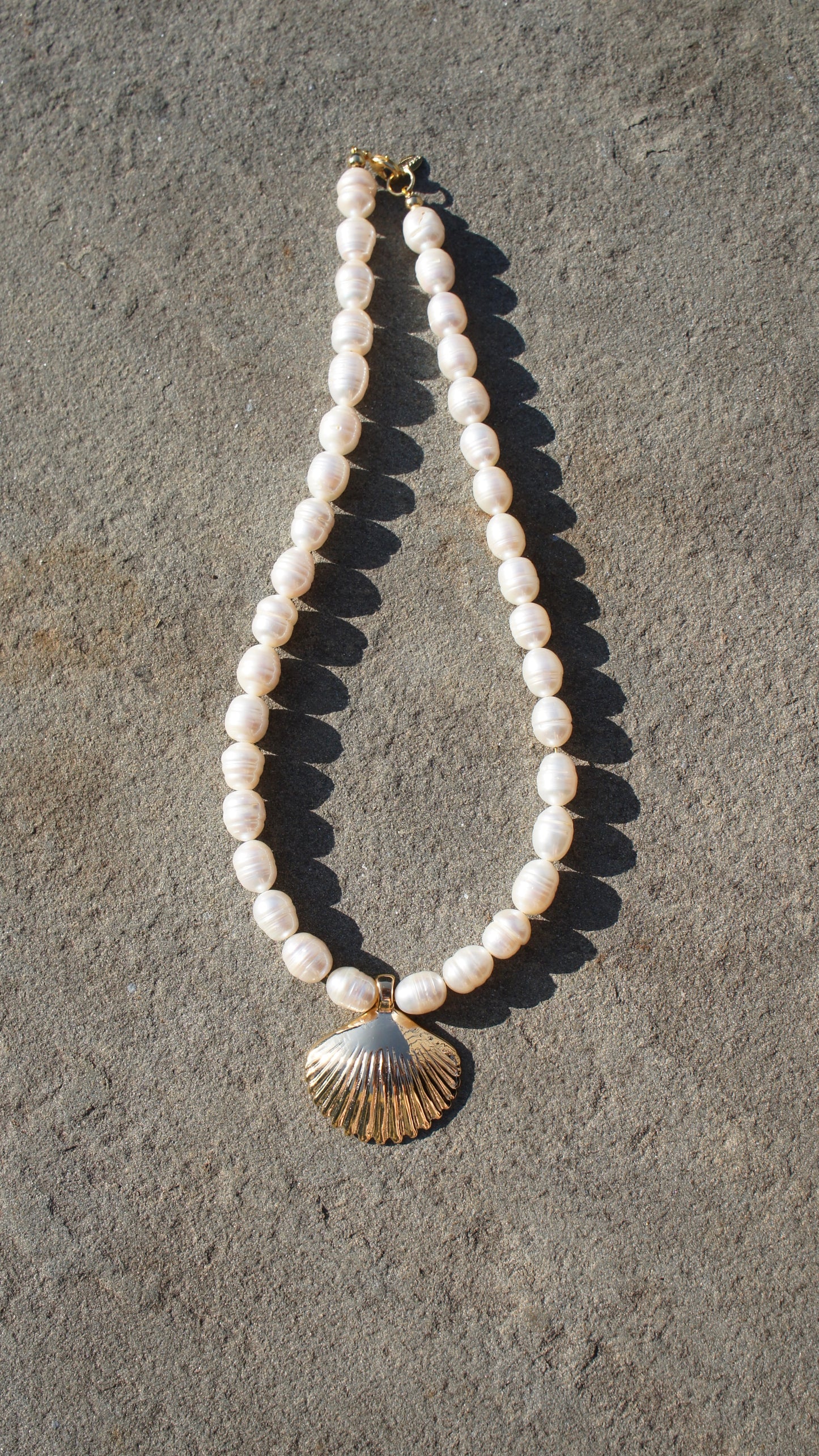Mirae Shell Necklace
