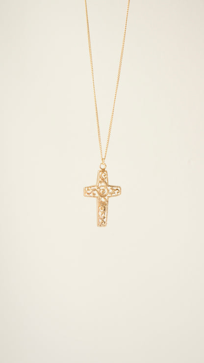 Cruz Necklace