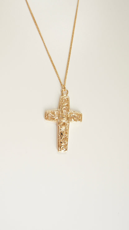 Cruz Necklace