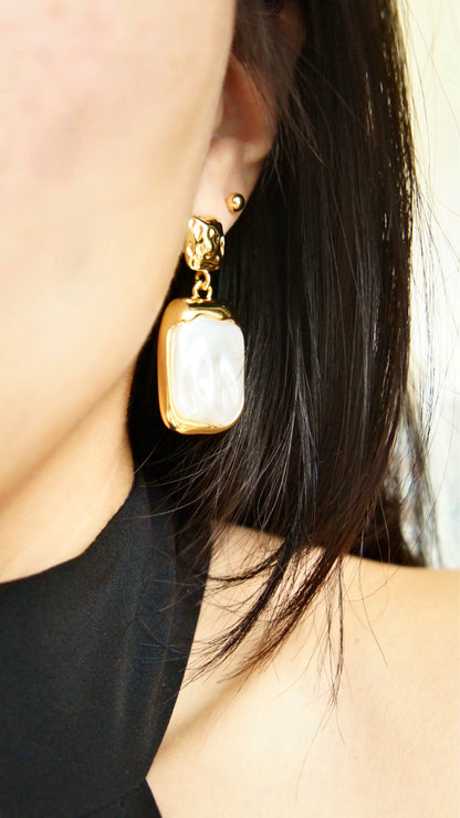 Ivanka Pearl Earrings