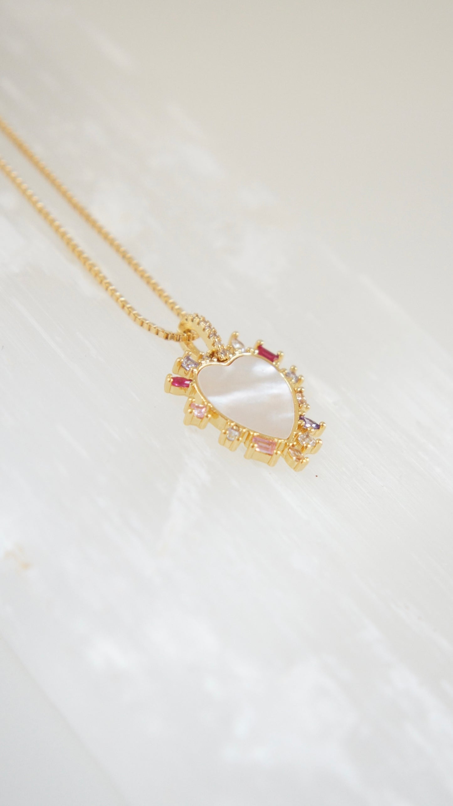 Zully Nacre Heart Necklace