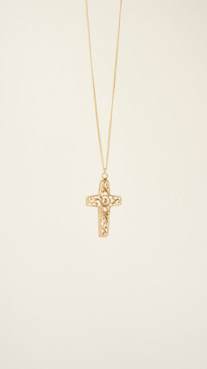 Cruz Necklace