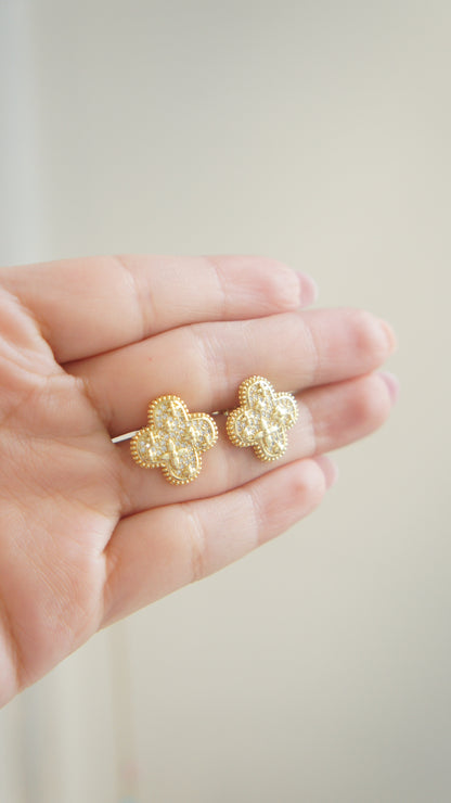 Xio Earrings